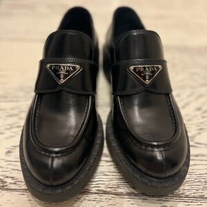 Prada brushed leather loafers - Like new